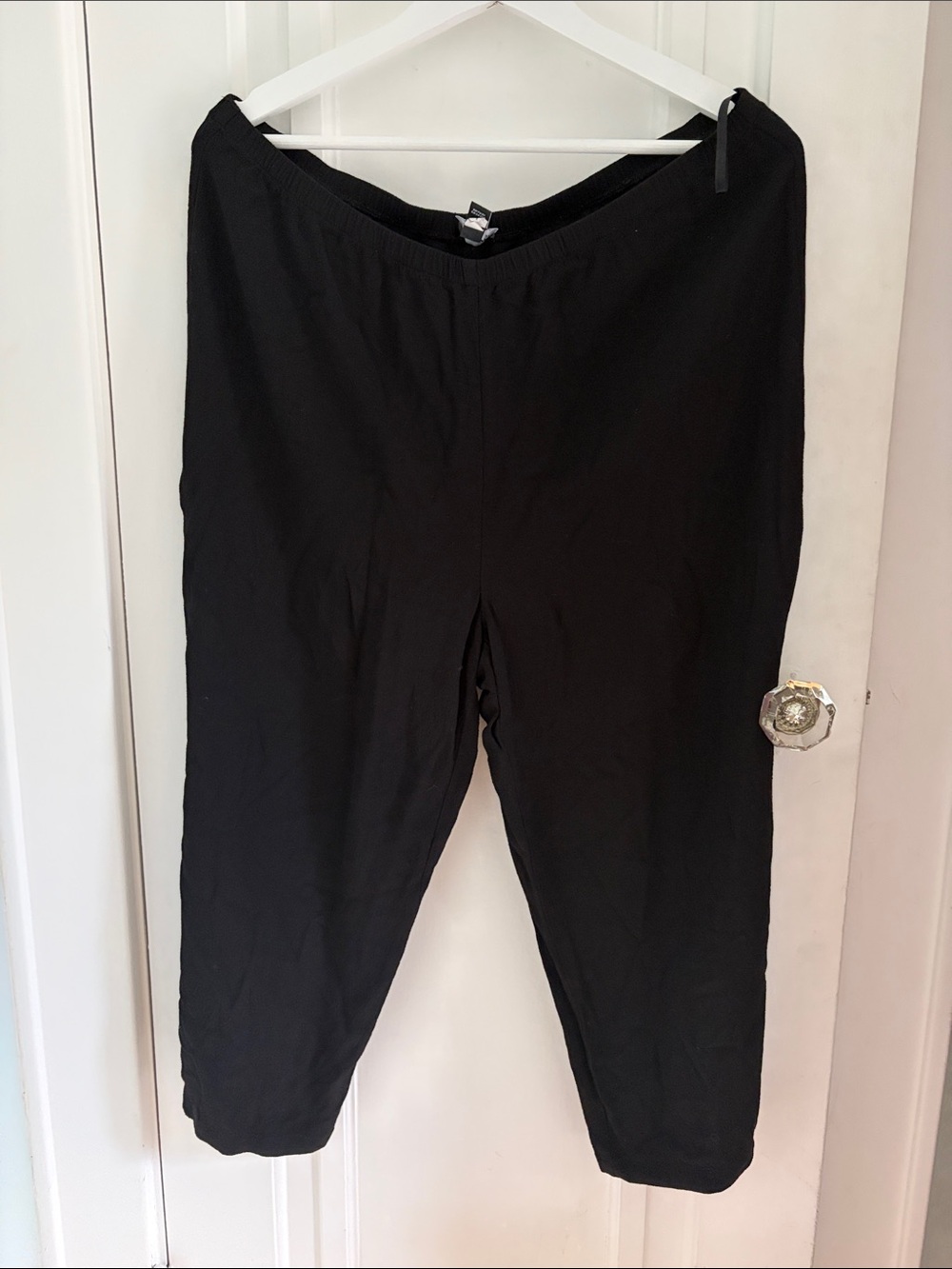 Eileen Fisher • Black Drapey Cropped Wide Leg Pants (Size Petite L)
